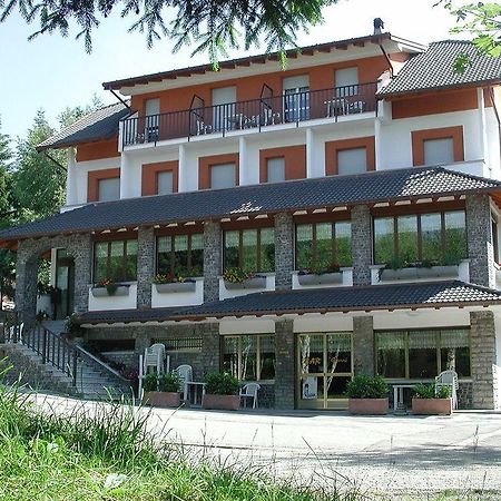 Albergo Moderno & Spa Fuipiano Valle Imagna Exterior foto