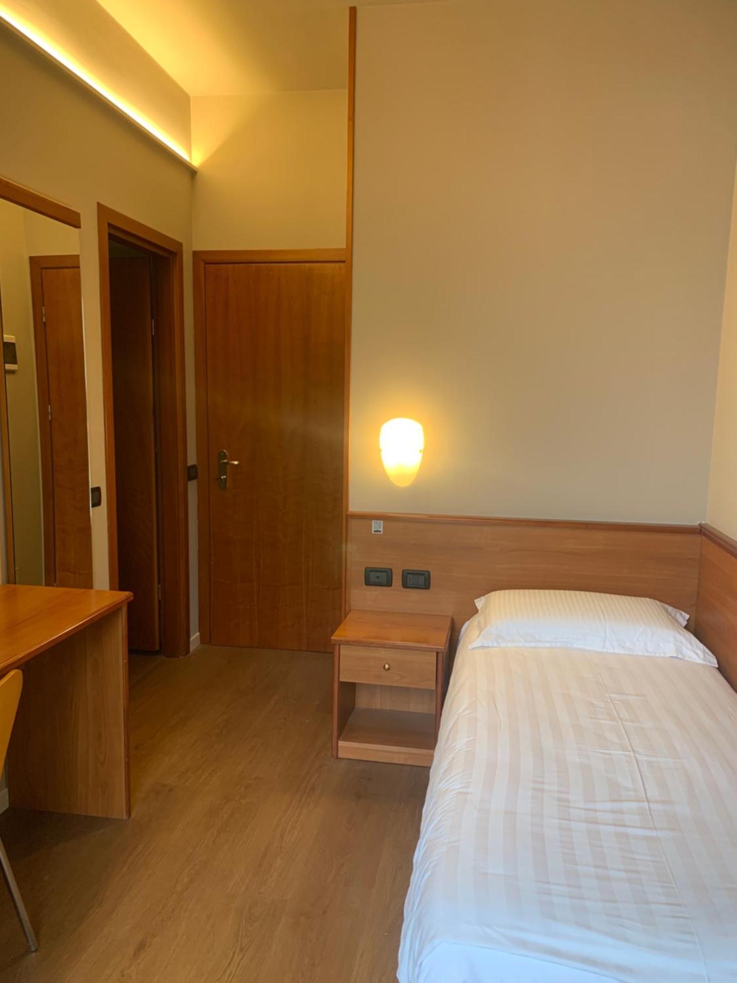 Albergo Moderno & Spa Fuipiano Valle Imagna Exterior foto