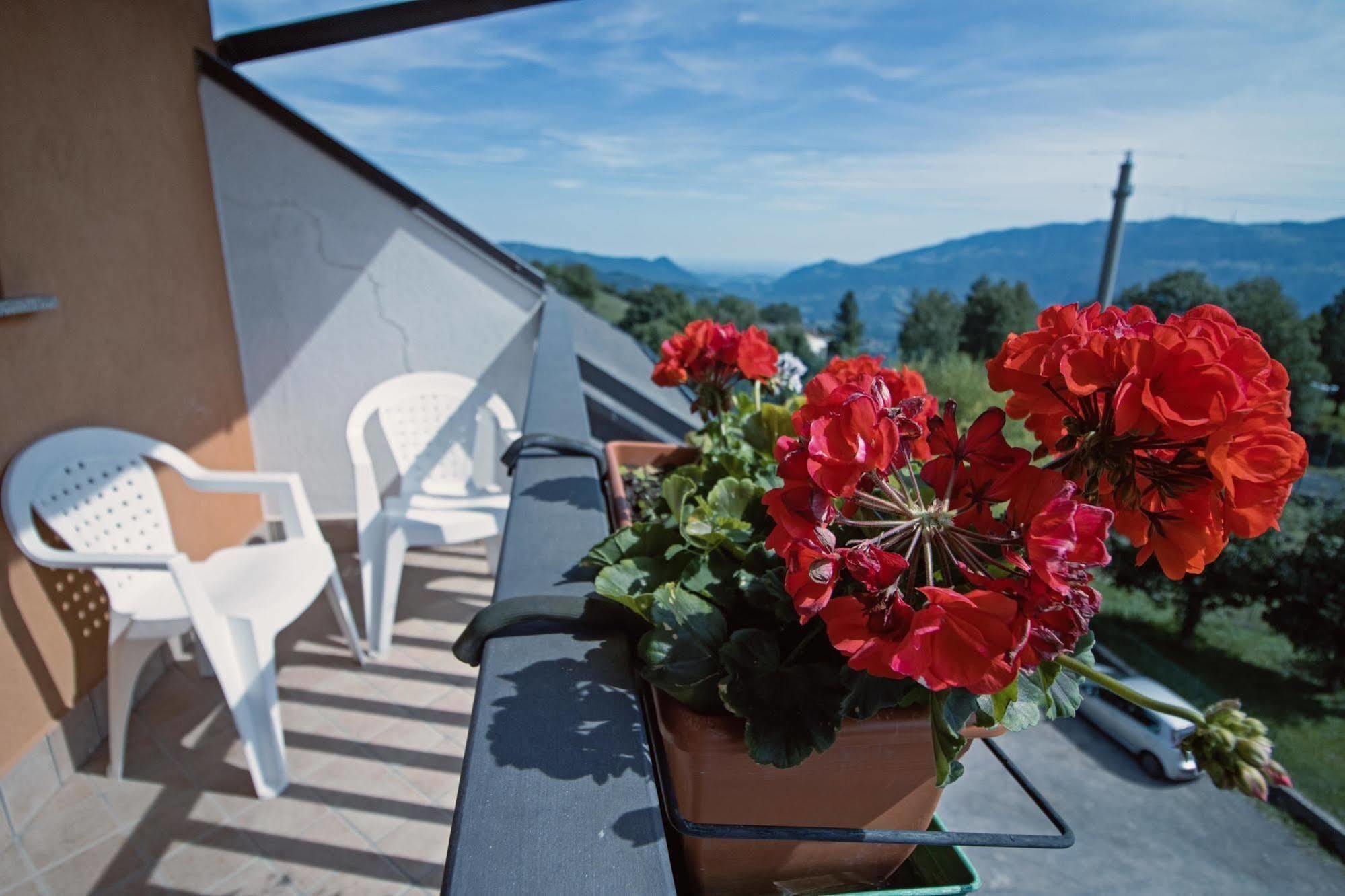Albergo Moderno & Spa Fuipiano Valle Imagna Exterior foto